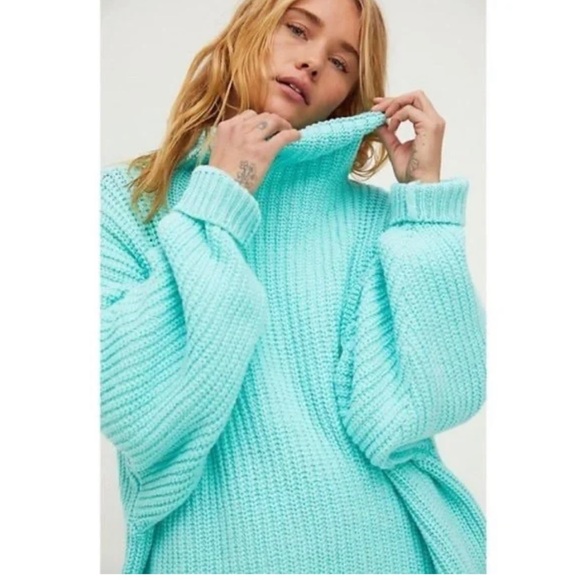 Free People Swim Too Deep sweater
NWT - Picture 4 of 6